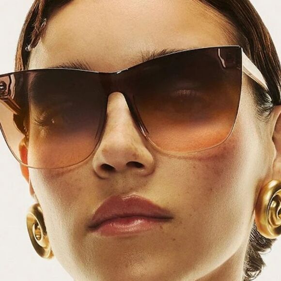 Quay Australia Come Thru 57MM Cat Eye Sunglasses- Doe/Brown Fawn - Picture 3 of 10